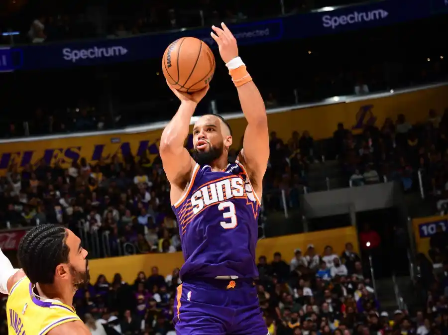 Phoenix Suns Bungkam Lakers 132-108, Dillon Brooks Bersinar